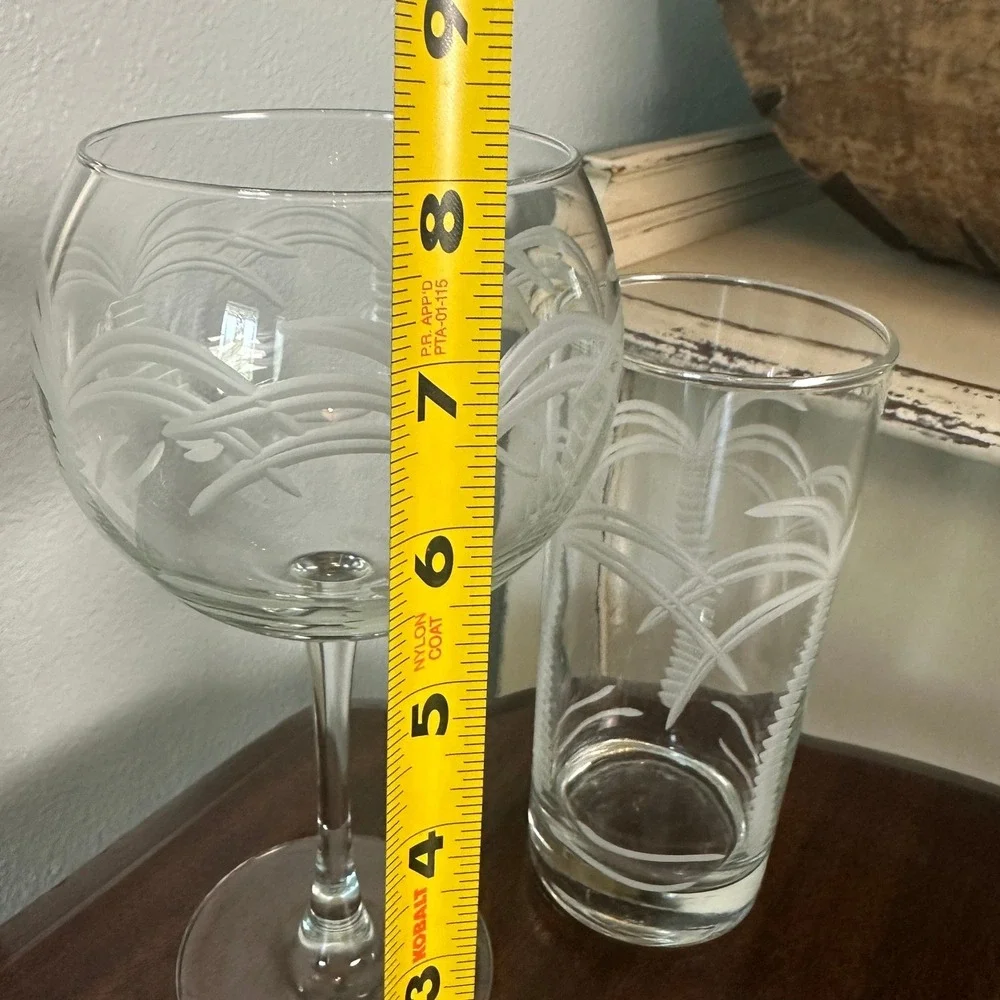 Rolf Glass Palm Tree Glassware Pair Wine Balloon & Highball Tropical Barware
